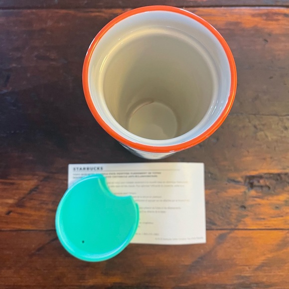 New Starbucks travel mug - Picture 4 of 5